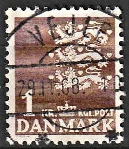FRIMÆRKER DANMARK | 1946-47 - AFA 293 - Rigsvåben 1,00 Kr. brun - Lux Stemplet Vejle